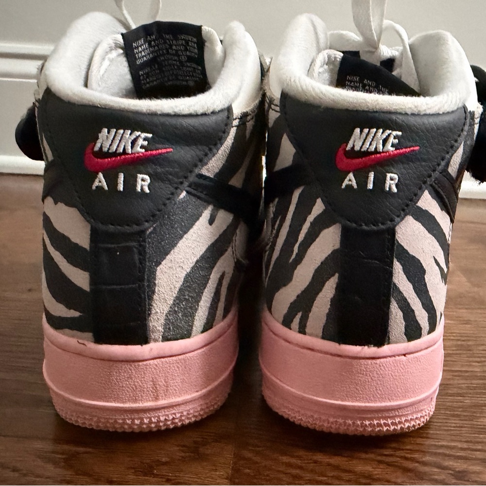 Nike Air Max - Picture 3 of 3